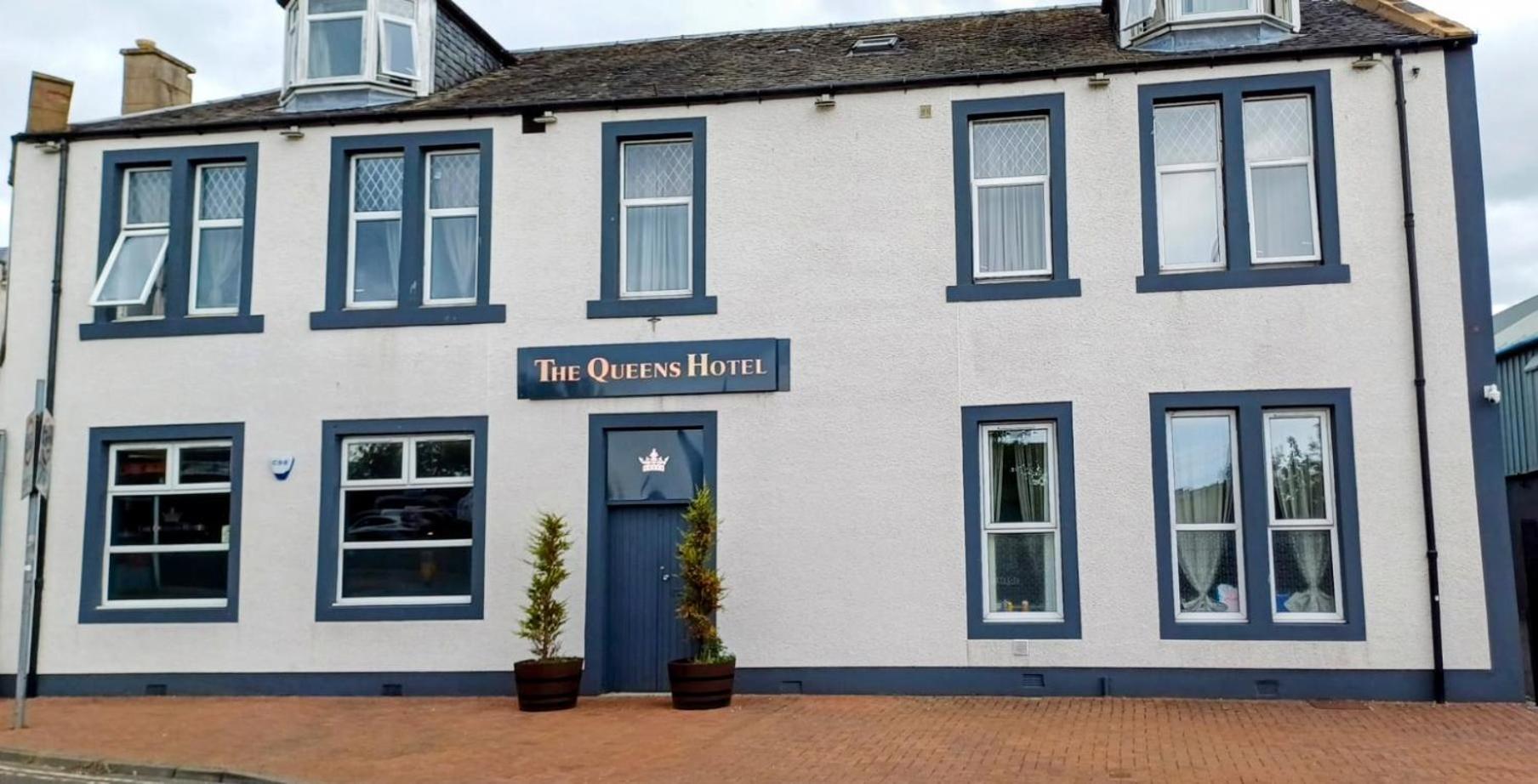 The Queens Hotel Cardenden Екстериор снимка